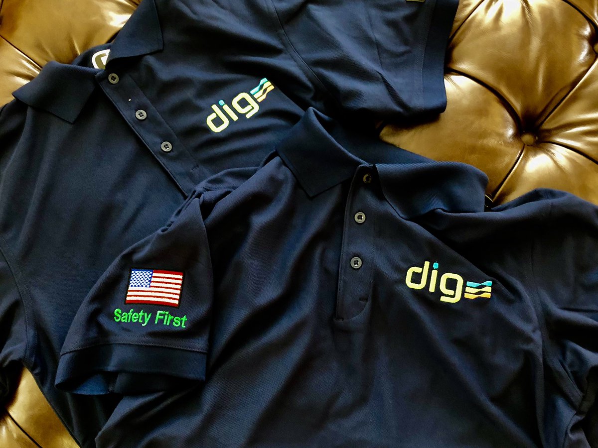 digSolutionsLLC's tweet image. 🇺🇸 How ‘fitting’ our newly printed Dig Solutions polo shirts arrive on the nation’s birthday. 🎂💚 We’re beyond proud to be an Aussie-made, American-born, Vegas strong consultancy. 🇦🇺💚🇺🇸💚🎂 #happybirthdayamerica 🇺🇸 #independenceday #vegasstrong 💪🏻 #bornintheUSA 🇺🇸
