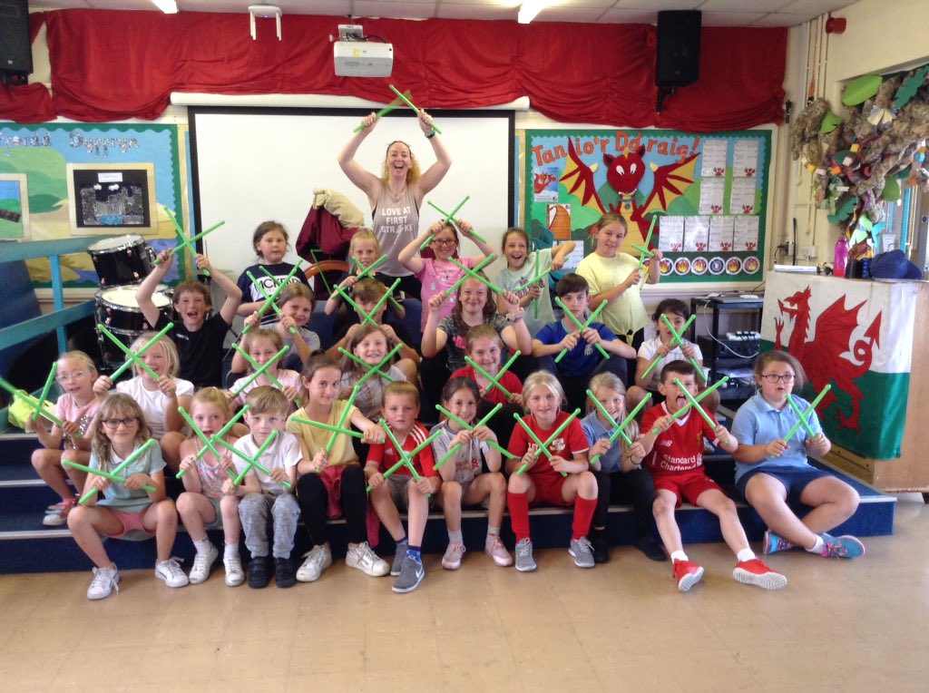 FforddDyffryn's tweet photo. Well done to all our rockstars many thanks to @AspireFit2017 see you tomorrow for Clubbercise!!! https://t.co/OmsqxrV2hC