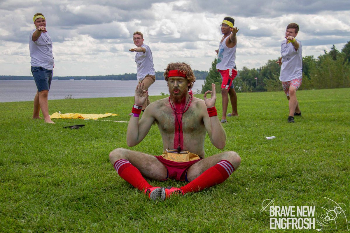 On Thursdays, we dream of relaxing weekends. Help us fund more naps right here:
bit.ly/2K4KVN2 #engfrosh #engfroshirongames #engfrosh2019