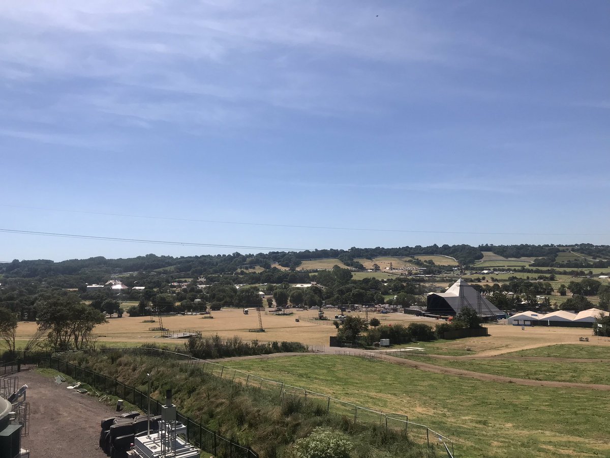 Post Glastonbury Festival scenes today! What a place to be clearing down☀️ 

#eventprofs #eventprofsuk #eventhire #festivalhire #brandonhirestation #brandoneventhire