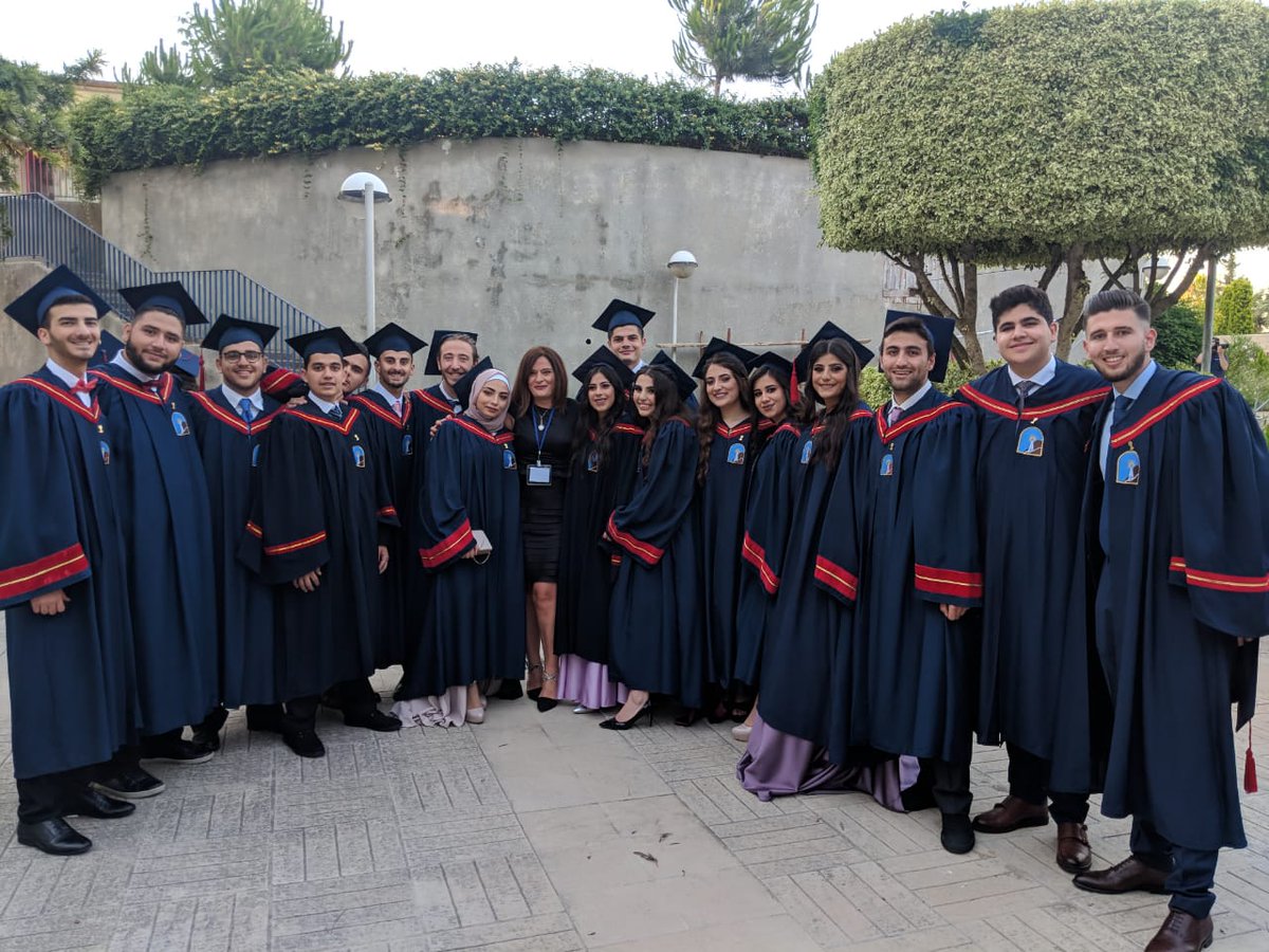 nassar_simone's tweet photo. Congratulations!!!! @Hhhsinfo https://t.co/63as4yKtCf