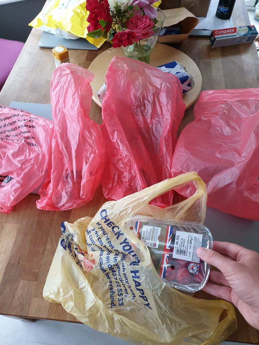 SimonFry13's tweet photo. @Tesco Why, when we ask for NO CARRIER BAGS do we get each packet of meat in a red carrier bag (could all fit in one or better still a paper bag) and raspberries in a yellow carrier bag? STOP WITH UNNECESSARY BAGS 🤬 https://t.co/5Fou8V2SA4