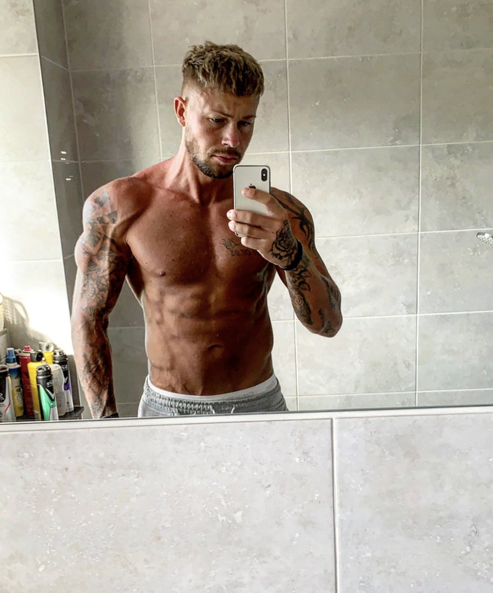 atphysiques tweet media
