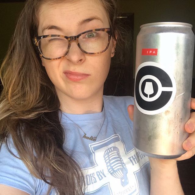 Don’t judge the beer by my face. I’m digging this @contrastartisanales IPA! Moving on the 4th of July is the best, y’all. It’s so hot out! Also gotta rep @heroesbythepint 😜 🍺: Contrast Finger Trap IPA ift.tt/2Xs7EoN