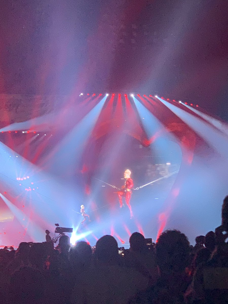 just_harvey's tweet photo. @Pink all the way from South Africa to Paris to watch you last night and it was amazing! So what! Was all I wanted to hear and it did not disappoint! https://t.co/Ea3UomxA8V