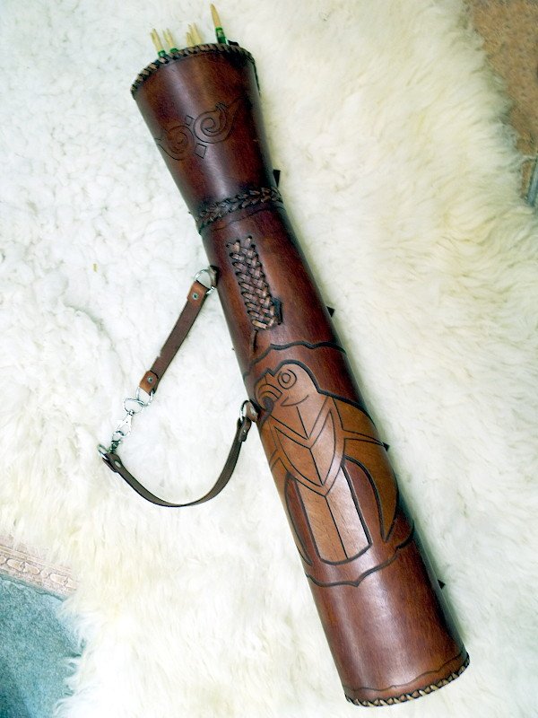 hunarcher's tweet photo. Leather Quiver for Horsearchers 
https://t.co/7Kwh0SakI2
#archerylife #arrow #arrows #archerytag #traditionalarchery #traditionalbow #scythianbow #scythianarchery #assirianbow #persianbow #archery #archer #bowsale #archerytag #arrow #arrows #assirianbow #archeryseason https://t.co/onBClRC5sL
