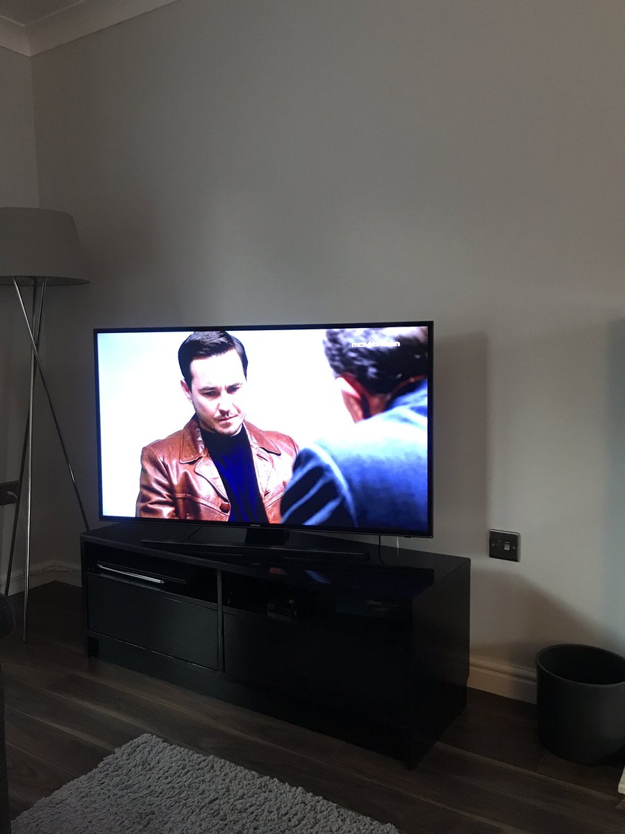 missAnnaSpanna's tweet image. I spy @martin_compston. #greattrainrobbery