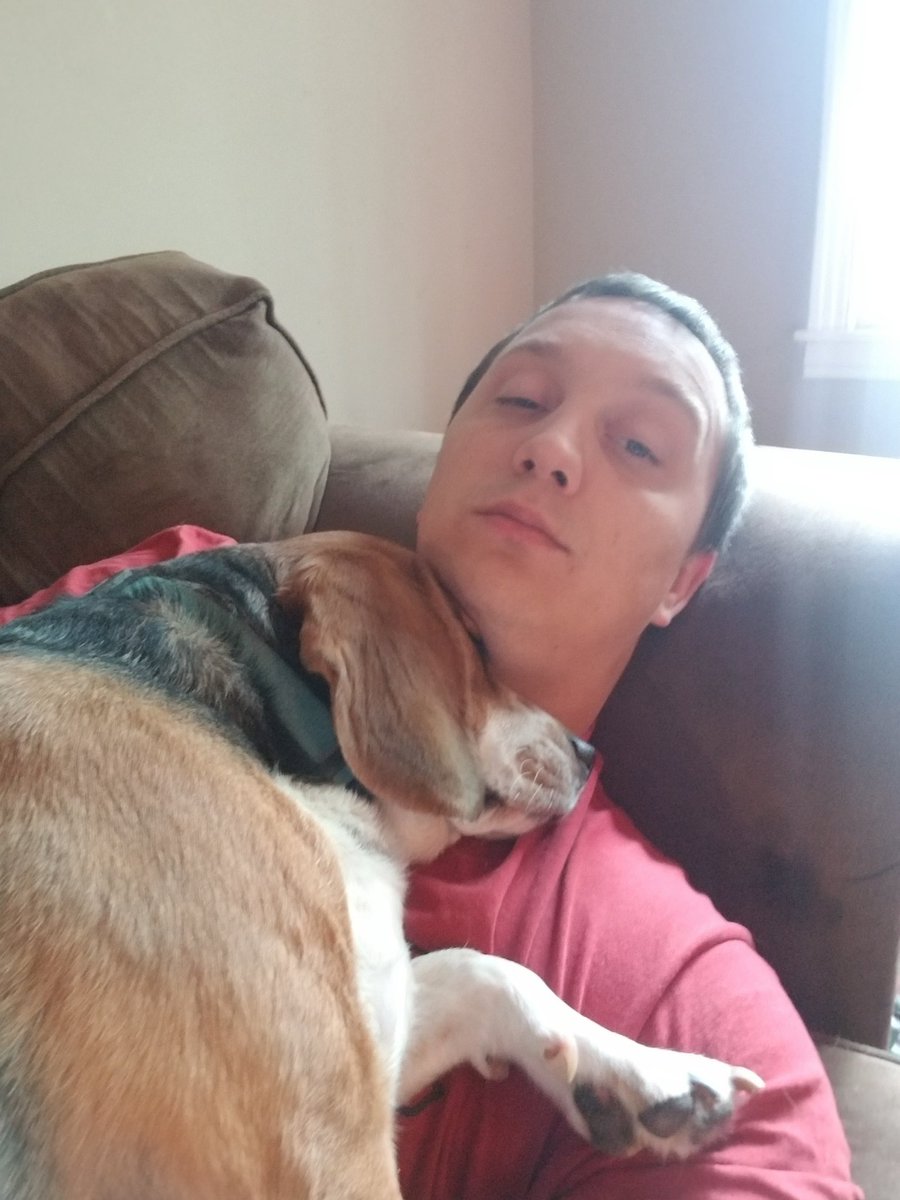 CoachGrizzleTV's tweet photo. When chillin with the fam Yosemite Sam loves to be around me at all times.. He is my boyo and he is cooler than you.. #DogsOfMixer @WatchMixer @Xbox https://t.co/RvW8CbSNVK
