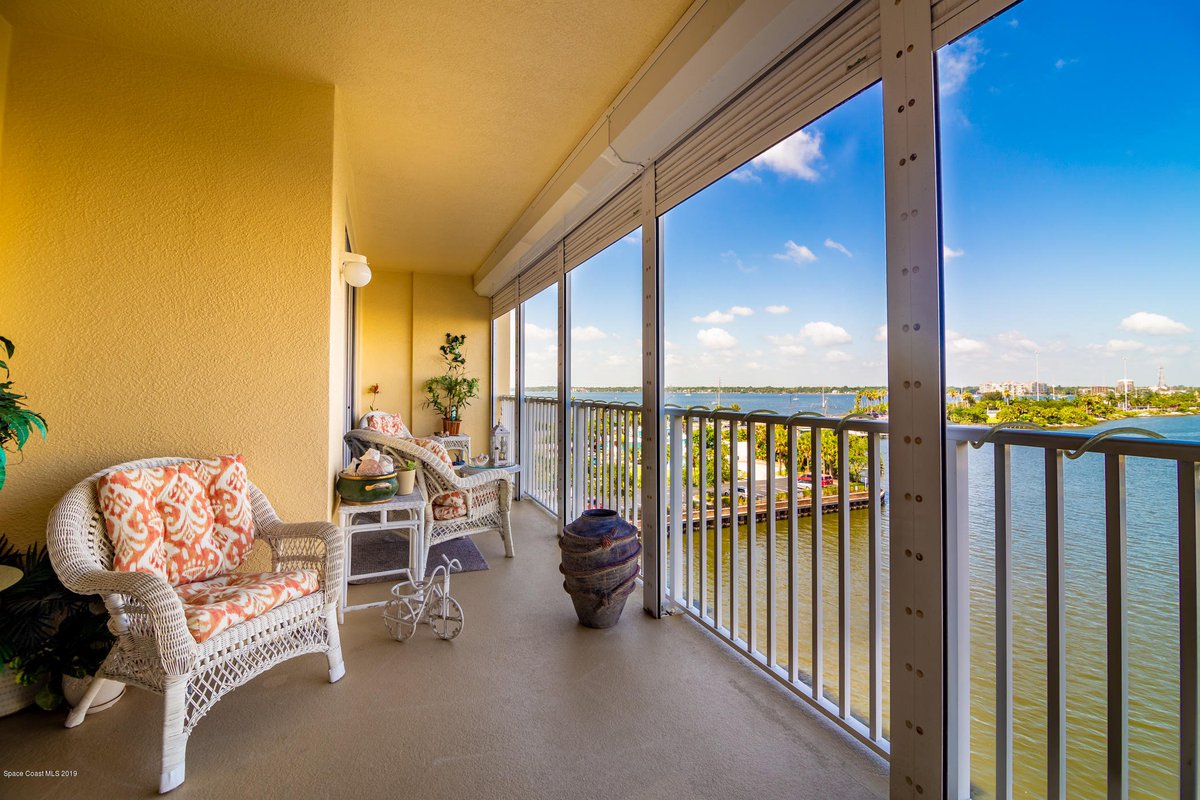 roywickfelders's tweet photo. Search your home in Merritt Island like a king! Visit our website and choose the property that defines your status, needs as well as budget.
https://t.co/t59nit2bGy

#independenceday #DealoftheDay #homeforall #waterfronthomes https://t.co/C6IpQLA3ML