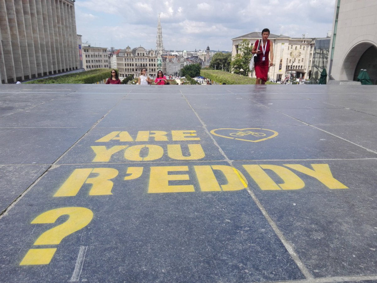 BlogAllantVers's tweet image. Are you r'Eddy ? Brussels is ready !Quelle effervescence à #Bruxelles qui accueille le grand départ du Tour de France ! 💛 
#TDF2019 #TDF19 #brusselsgranddepart