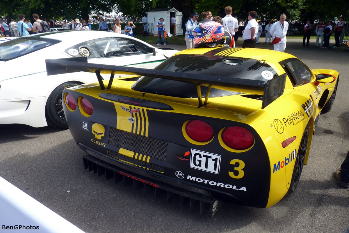 CorvetteMs's tweet photo. Fond memories for this Throwback Thursday. We look back at our 2014 @fosgoodwood outing with this gorgeous C6R GT1 beast, driven by @ArchieHamiltonR. We hope to bring back the Thunder again, soon! @cescopasto @V8Racingbv @GoodwoodRRC @PrattMiller #V8Monster https://t.co/1f0wqF6dik
