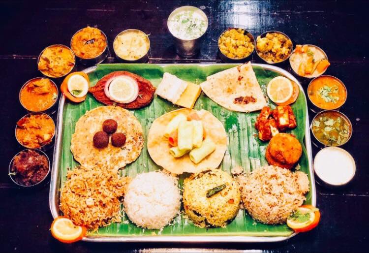 HoustonKumar's tweet photo. Happy #July4th2019 everyone!💥 Celebrate this day with your loved ones at Kumar’s Houston. We are serving our special Unlimited King’s Meal 🤴on this day. This is an experience you don’t want to miss! Enjoy a traditional South Indian meal on banana leaves only at #kumarshouston! https://t.co/hTubyYkT3X