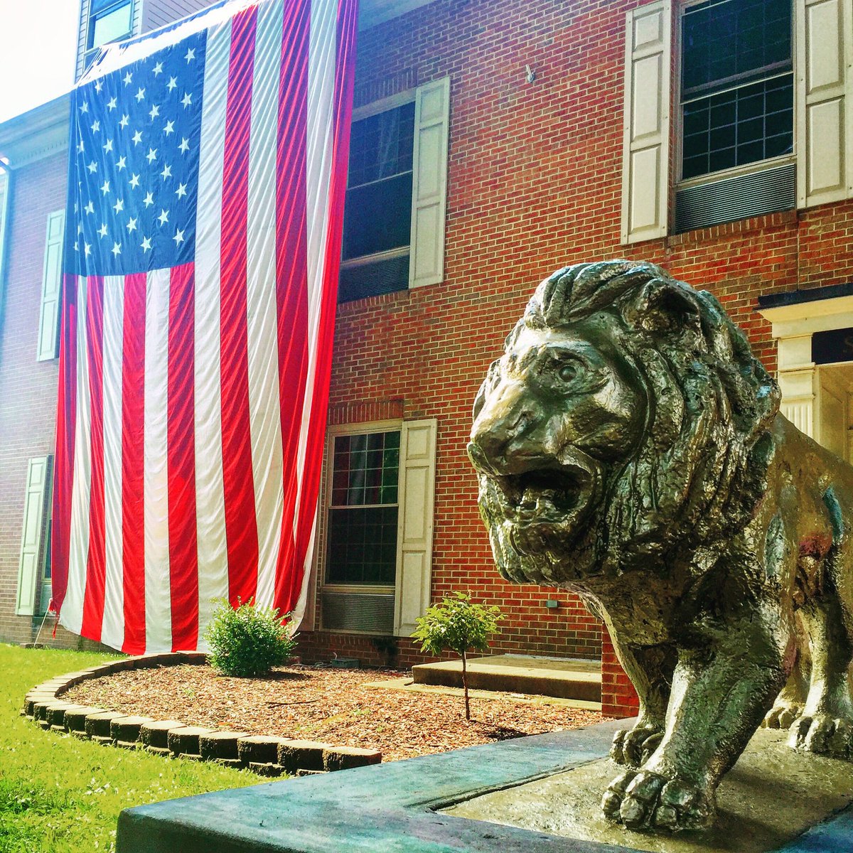 UESAE's tweet image. Brought to ya courtesy of the Red, White, and Blue!!! Happy Fourth of July, everyone!!! #USA #sigmaalphaepsilon #indianaepsilon