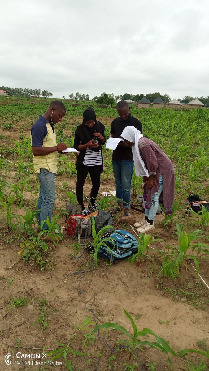 fadadann's tweet photo. Geophysical survey session with some undergrads... #GeoDiscovery #SGCS #Futmx
@geo_discovery https://t.co/ez55ifHXVp