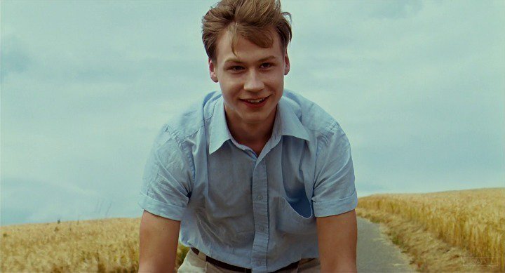 David Kross turns 29 today, happy birthday! What movie is it? 5 min to answer! 