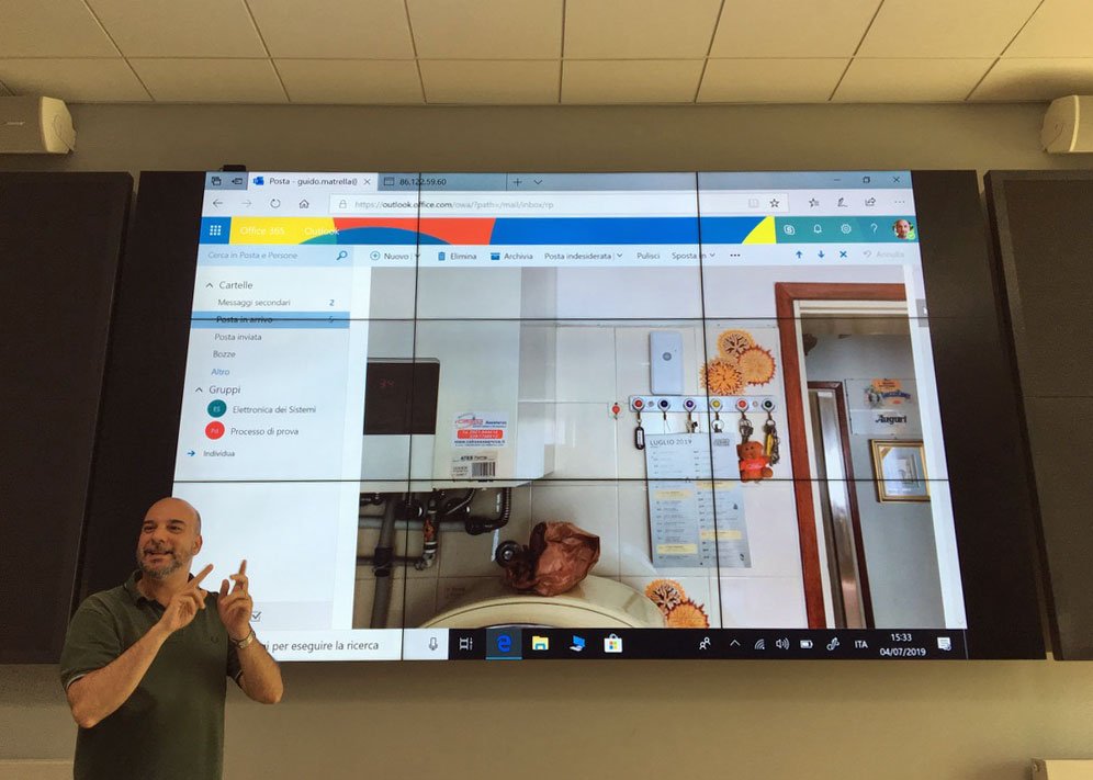 NoahProject_'s tweet photo. Professor Matrella now illustrates how real sensors were installed at the homes of real people during the pilot project. #notaloneathome #noahproject https://t.co/zIF4yXc2z3