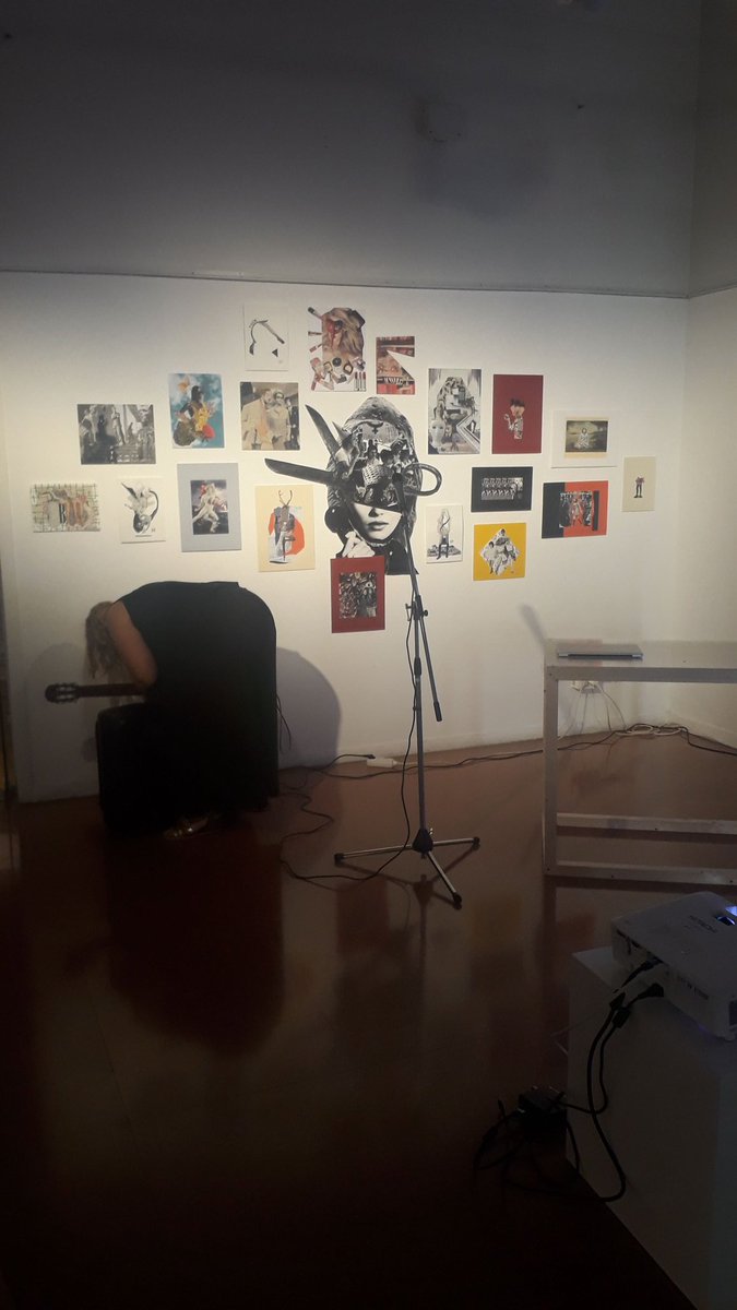 collagexcollec's tweet photo. Ultimant preparatius per a la presentació/taller de l'exposició d'avui! https://t.co/EYxIjrOMVM