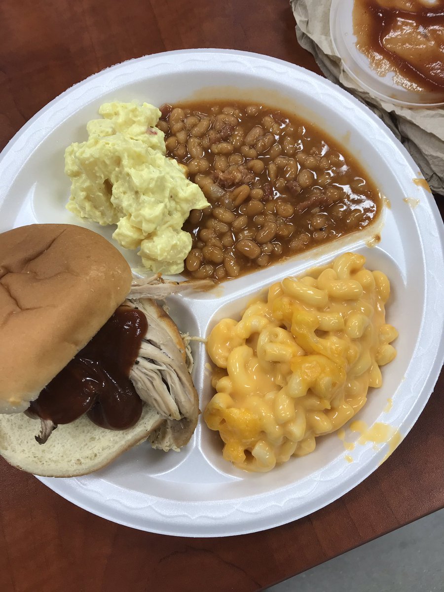 Bob15742780's tweet image. Happy 4th all! What a blessing it is to work for THD, a company that allows us to take care of our associates...Choo Choo BBQ, and banana pudding. Can’t get more patriotic! @jjnelson95 @tikki708 @misshd03 #nofireworks #makeworkfun