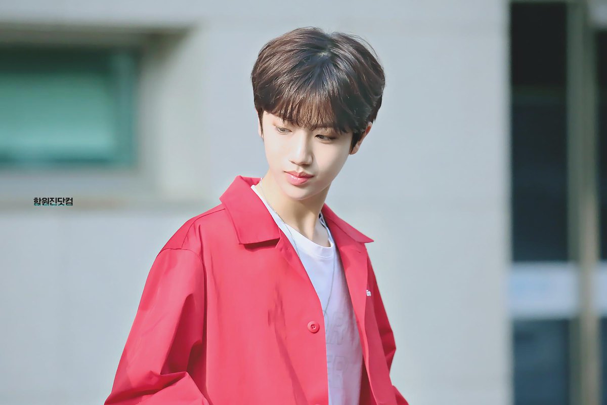 Alpha Arietis S Tweet 프로듀스x101 콘셉트 평가 출근길 포토타임 스타쉽 함원진 Hamwonjin 咸元镇 ハムウォンジン 너에게 듣고 싶은 두 글자 Trendsmap