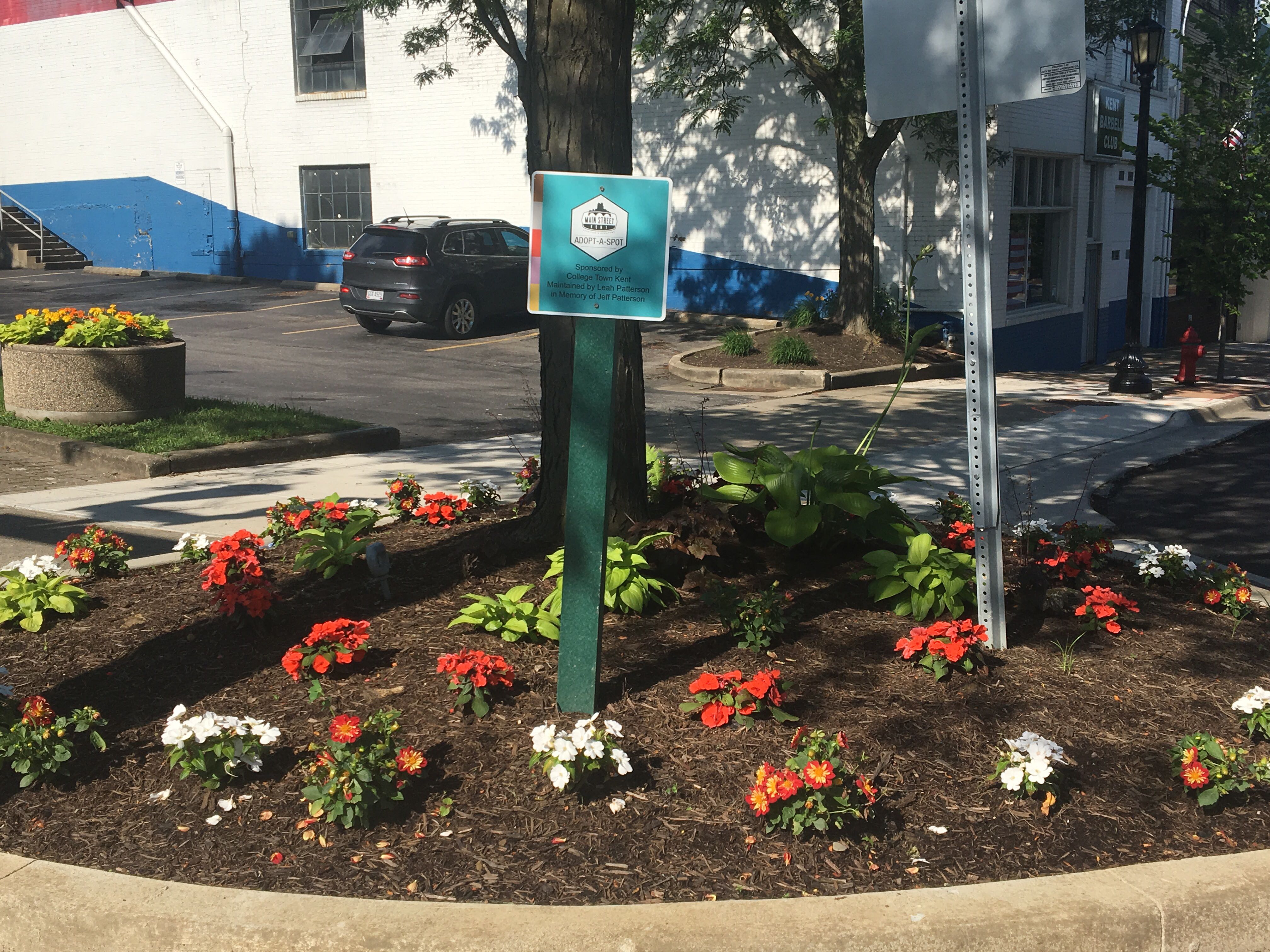Main Street Kent on X: This beautiful Adopt A Spot flower bed is sponsored  by College Town Kent, and is planted by Leah Patterson in memory of Jeff  Patterson. As lovely as