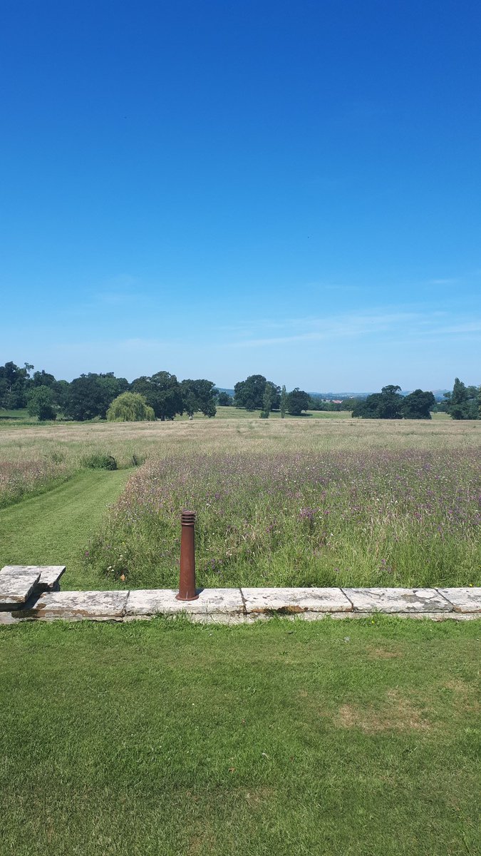 wedmeetupuk's tweet photo. A busy day for the Wedmeetup team @HazelAParsons and @JennyWrenEvents exploring gorgeous venues in #Devon ready for the next Wedmeetup events #watchthisspace #wedmeetup https://t.co/hMmTdeKDBO