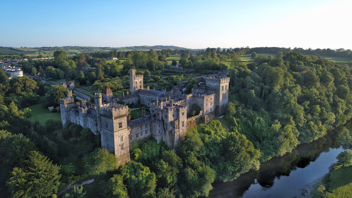 Lismore Castle in Co. Waterford. Situated overlooking the Blackwater River. 

Originally built in 1185 by Prince John It was re-built in the Gothic style during the mid-nineteenth century for the Duke of Devonshire.

#waterford #lismore #castle #ireland #irelandsancienteast