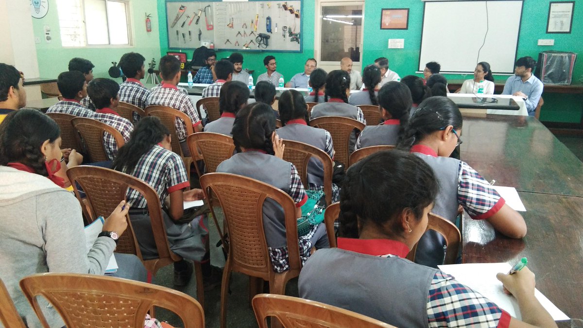 IiscAtl's tweet photo. #ATLTinkerfest Launching of design thinking workshop. Lecture on Design thinking by Prof. Amaresh Chakrabarti from IISc. followed by motivation speech from Principal, Headmistress, and Incharge of ATL KV IISc. https://t.co/2APWoBl2z5