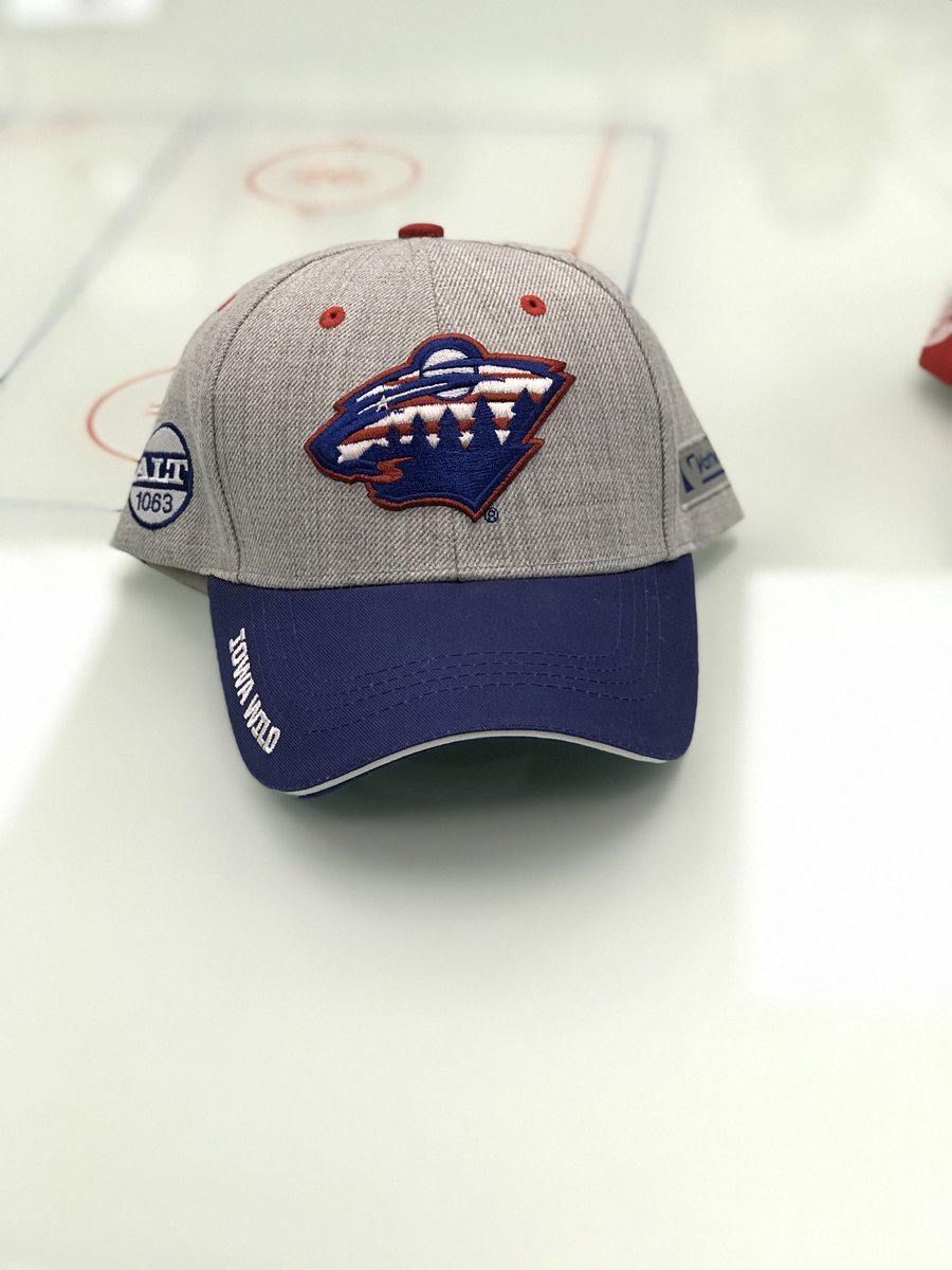 IAWild's tweet image. 🇺🇸 FOURTH OF JULY GIVEAWAY 🇺🇸

In honor of America's bday we are giving away this America Iowa Wild hat. 

To enter: 

1. Follow us
2. RT this post