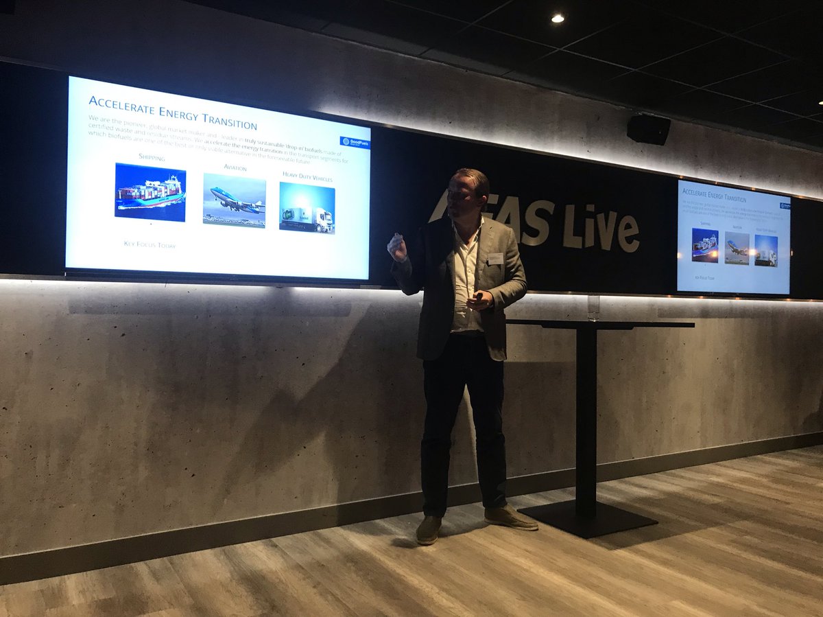 Talking about our innovative B2B business model during the NIMA Mini Seminar in the <a href="/AFASLive/">AFAS Live</a>.