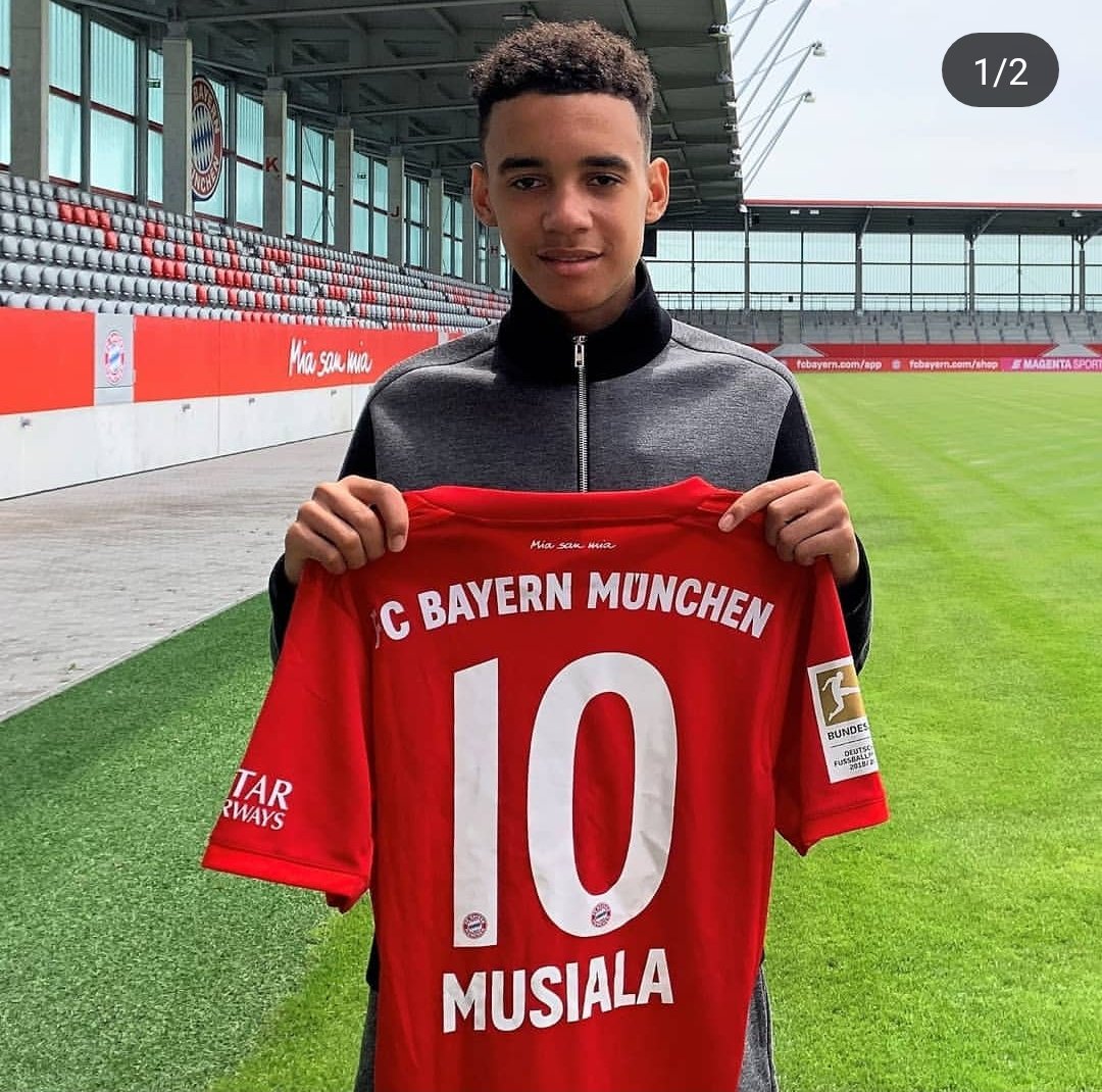 Chelsea Youth Twitterissa Jamal Musiala Has Been Joined At Bayern Munich By Former Cfcu16 Team Mate Bright Arrey Mbi A Fellow England And Germany Youth International Bright Was Believed To Have Agreed A Scholarship
