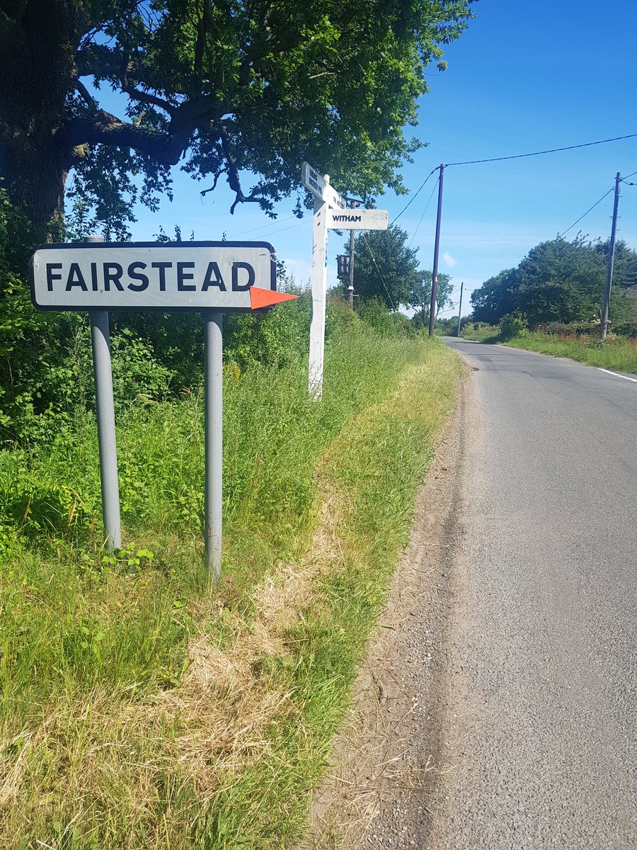 JulesAdcock's tweet photo. Haha didn't think I would see a Orange Arrow for a while but brought back memories of @HelpforHeroes #BBBR19 not to mention  underlations (hills) which relate to my life at the mo having a huge  personal challenge ahead of myself #BigC 🚴‍♀️
Mentally &amp; physically keep fighting https://t.co/9OyK8Fadue