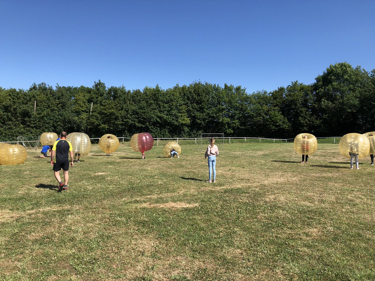 CollegeBalzac61's tweet photo. Merci à AC Loisirs/ASPTT pour l'accueil d'1 centaine d'élèves du collège Balzac, qui ont pu profiter d'activités sportives, ludiques et variées. L'encadrement de qualité et l'excellent comportement des élèves à fait de cette journée "Défis Jeunes" un moment de plaisir partagé. https://t.co/FzrkNZyoXO