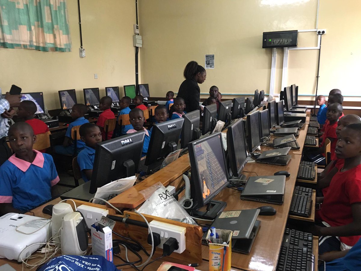 TenthRevGroup's tweet photo. We embarked on the first of three trips to St. Martin's School earlier this week. ✈🚸🏫
Our fundraising initiatives so far have covered internet installation and the salary for the school's newest teacher, Anna. 👩🏫
#friendsofstmartins #franklife #fundraising #sponsorship https://t.co/LJq4ZYWJLw