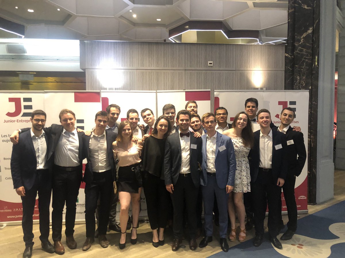 Félicitations au mandat 2018-2019 en ce jour de cérémonie de passation <a href="/cnje/">Junior-Entreprises</a> !