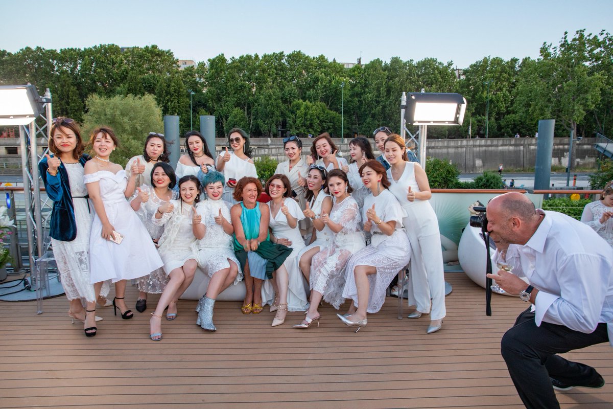 Carlin Creative Trend Bureau tweet media