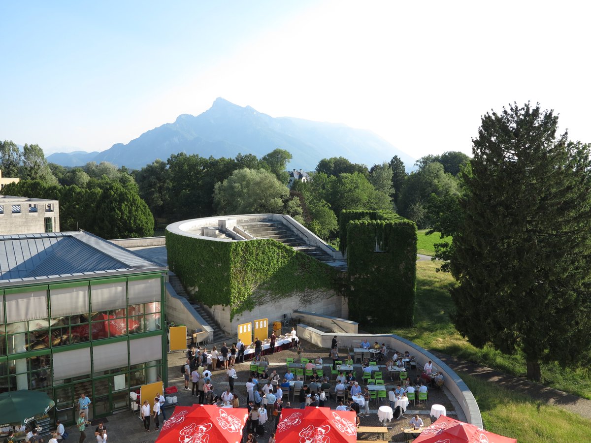 ClaudiaSbg's tweet photo. Abendbuffet auf der Klavierterasse der #Nawi
| Evening Buffet at the Piano Terrace #agit2019 #giforum2019 #gi_week
#Salzburg https://t.co/IsRm8bklua