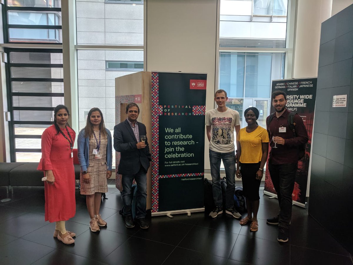 nstomar5's tweet photo. Great music, great people and dance moves....towards end of SPARC2019 with @Toby_Aarons @SowmyaSubash @thisisarijit @HarleyUrsula @SalfordPGRs https://t.co/xWdnUVCrOk