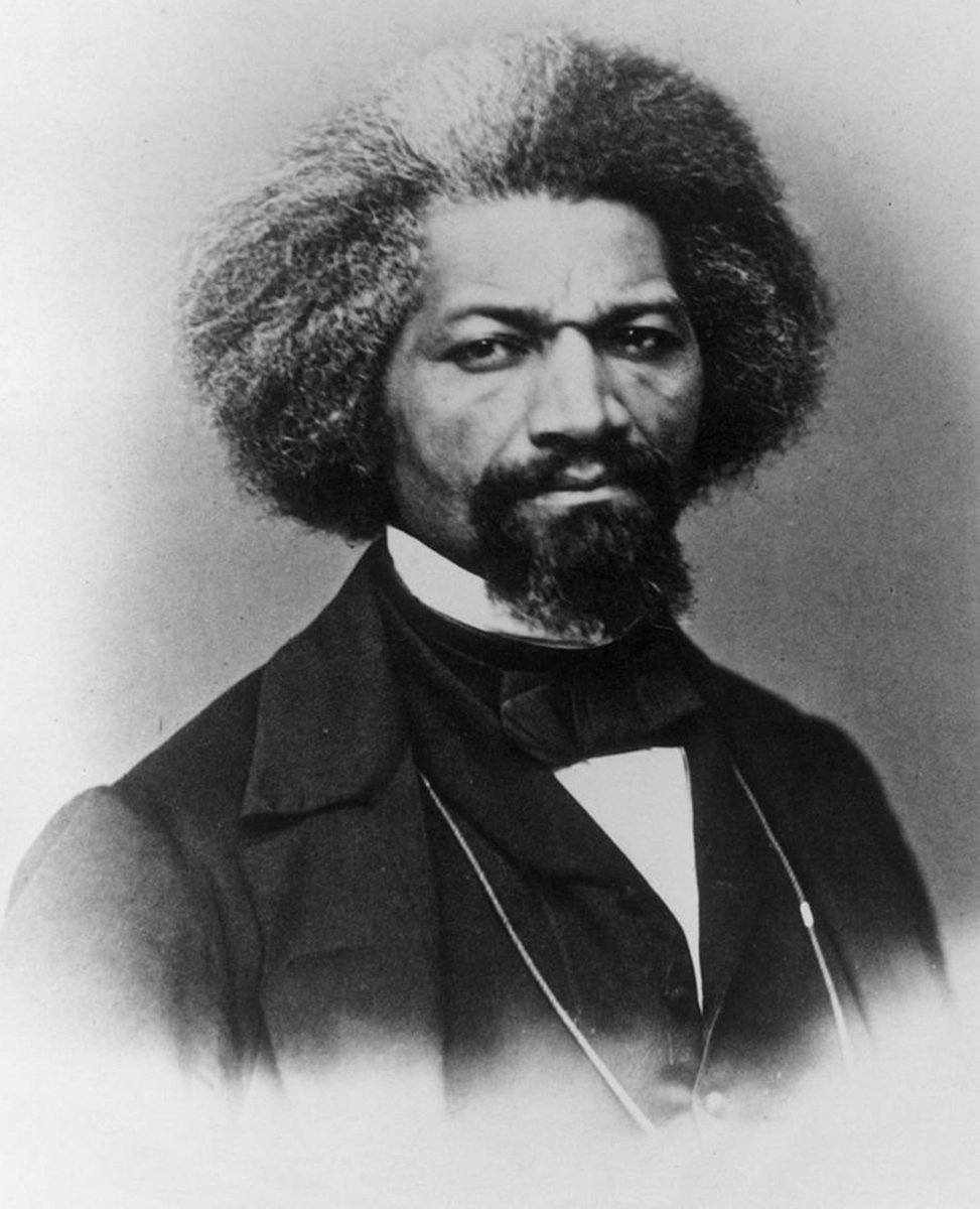 WeAreEquity's tweet photo. To some, celebrations of July 4 are a reminder of the country’s hypocrisy on the matter of freedom; even today, America’s history of racism is still being written, while forms of modern-day slavery still persist in the U.S. ...(https://t.co/xmZf4deU8r) #DeconstructingEquity https://t.co/RKiRTEPix4