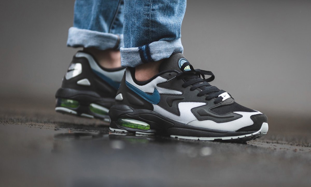nike air max 2 light thunderstorm