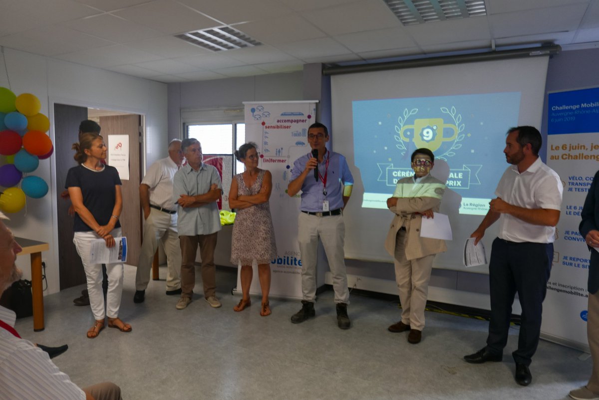 Cérémonie savoyarde du <a href="/ChallengeMob/">Challenge Mobilité</a> à <a href="/OwensCorning/">We Are Owens Corning</a> #chambery. 166 établissements inscrits cette année..rendez vous en 2020 pour le 10e anniversaire de cet événement ! <a href="/MPMONTOROSADOUX/">Marie-Pierre Montoro</a> <a href="/corinnecasanova/">Corinne Casanova</a> <a href="/AgenceEcomob/">Agence Ecomobilite</a> <a href="/Mobilitesdemain/">Nouvelles mobilités</a>