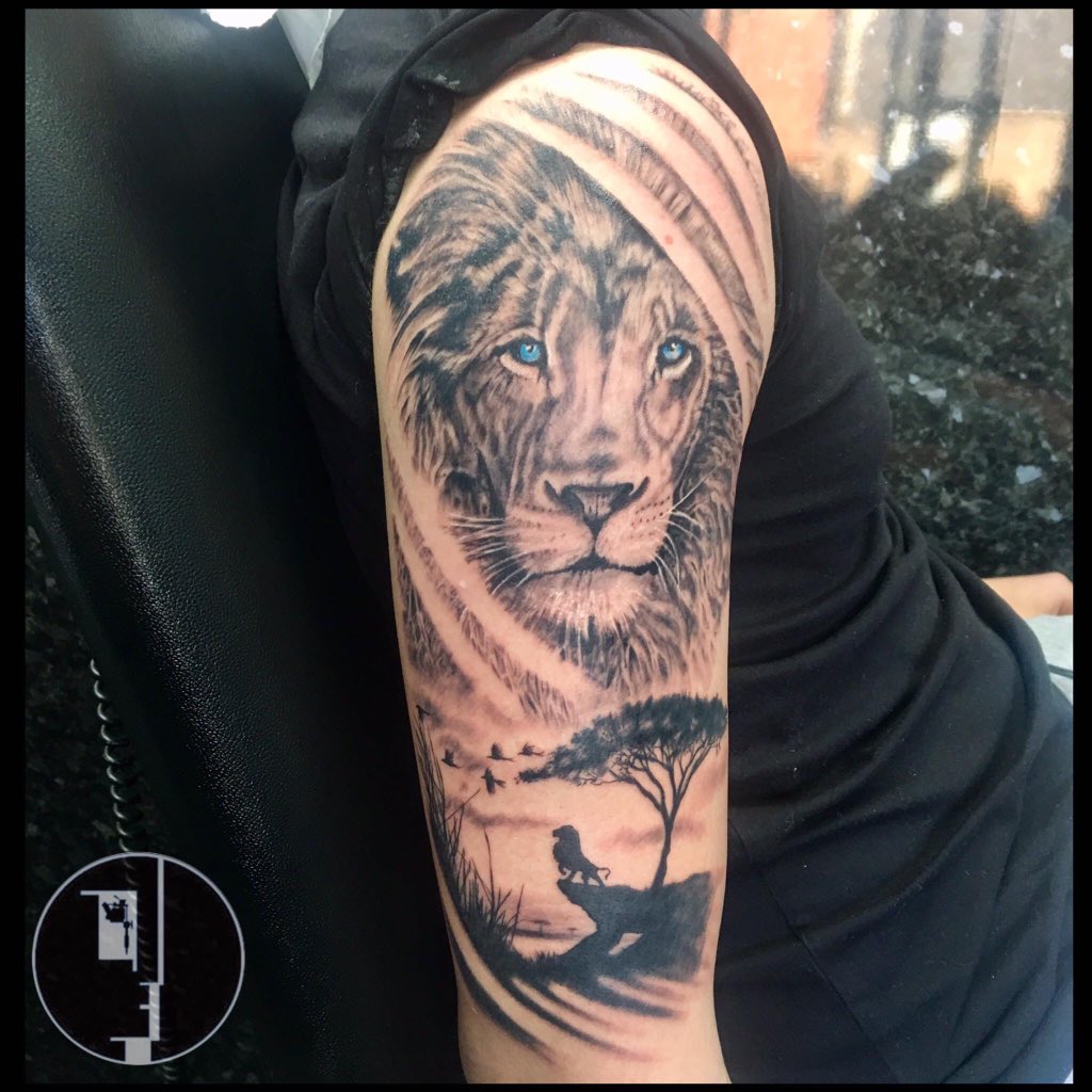 Who is excited for the new #LionKing movie? 😍 I loved doing this piece earlier this week. #tattoo #yarm #greyscale #animalportrait