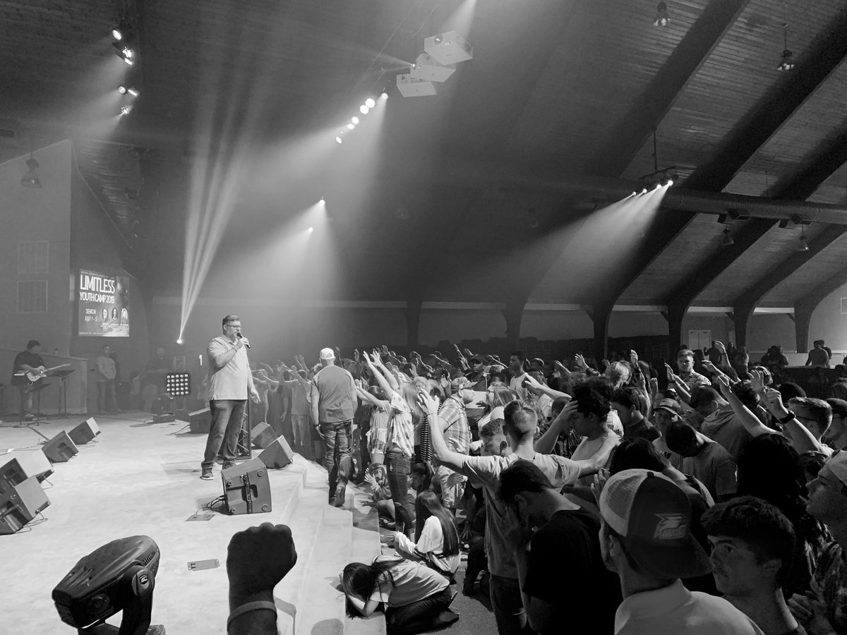robbailey's tweet photo. What an incredible week at SGA youth camp!!  God has moved in the altar at every service.  Special thanks to @GaryJosephLewis and @matthewtpropes for the invitation to be preach and be with you this week.  May the Lord continue to pour out His Spirit!  #limitless https://t.co/p7OAlBbsXr