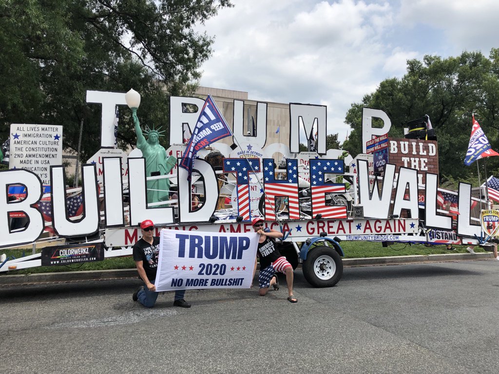 D-pp3jIXYAAeZK8?format=jpg&name=medium