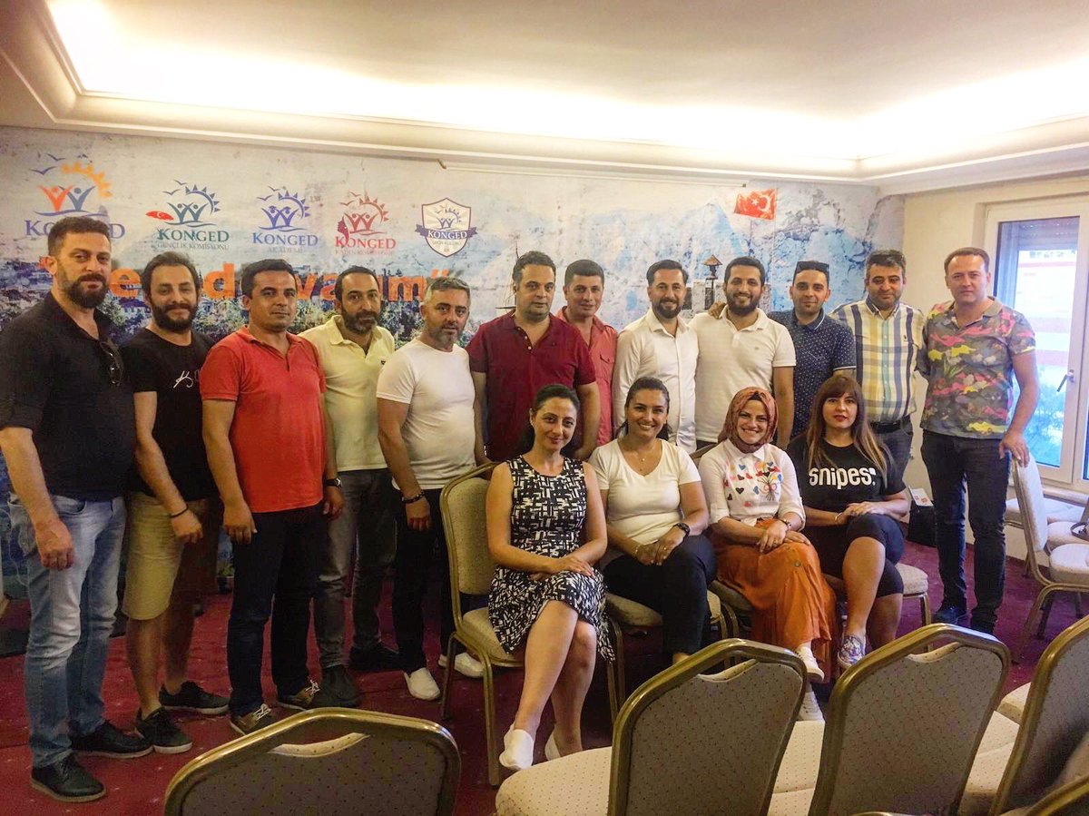 alperalveroglu's tweet photo. İlk aşkımız KONGED’imizin yönetim kuruluna misafir olduk; arkadaşlarımızın projeleri heyecan veriyor, çok yaşa KONGED!

#BendeVarım https://t.co/vQ42cIRbTc