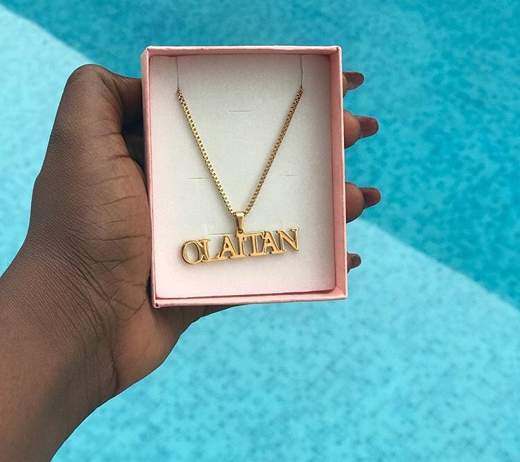 Spot my  @mswindy01 customized NecklaceWe still taking orders till Sunday for customized jewellery, kindly send a dm to orderPrice:Pic 1- 7,500Pic 2- 9,500Pic 3- 10,000Pic 4- 10,000Please kind Rt. I need customers Edakun  #BBNaija2019  #Bbnaija  #BBNaijaPepperDem