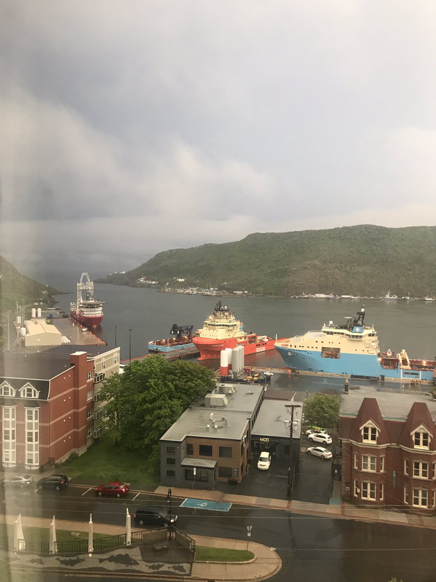 CDL recruitment week in Newfoundland 👍🏻
Sourrounded by hospitality and talent @Genesis_Centre thank you <a href="/msimms28/">Michelle Simms</a> and to the entire team for everything  <a href="/creativedlab/">Creative Destruction Lab (CDL)</a> #startupeast