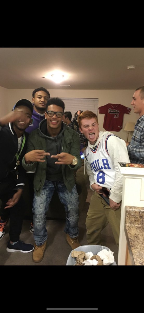 ShoeBoyLew's tweet photo. Happy 4th #dickout #tbt https://t.co/7JMymDT7Ln