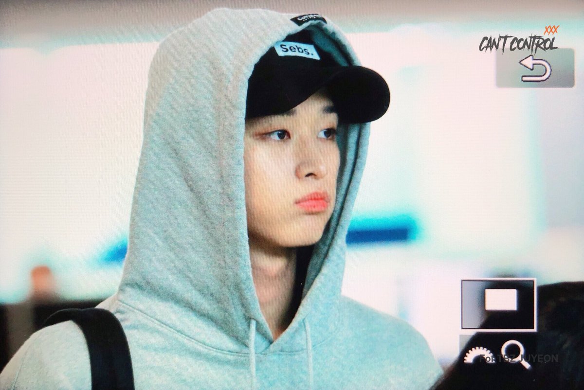 cantcontroljy's tweet image. 190705 케이콘가는 주여니 #THEBOYZ #더보이즈 #주연 #JUYEON #통제불능