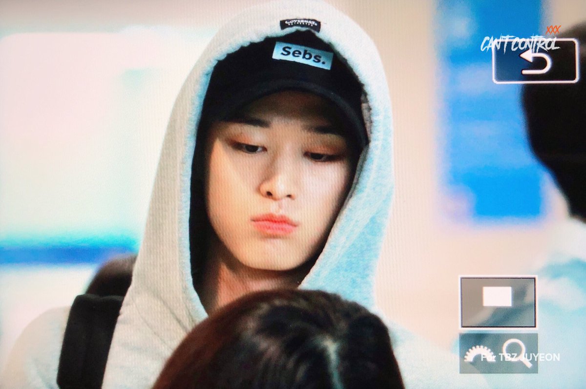 cantcontroljy's tweet image. 190705 케이콘가는 주여니 #THEBOYZ #더보이즈 #주연 #JUYEON #통제불능