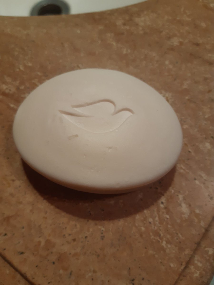 "Mamá, y por qué ahora tenemos jabón de Twitter??" 🙄